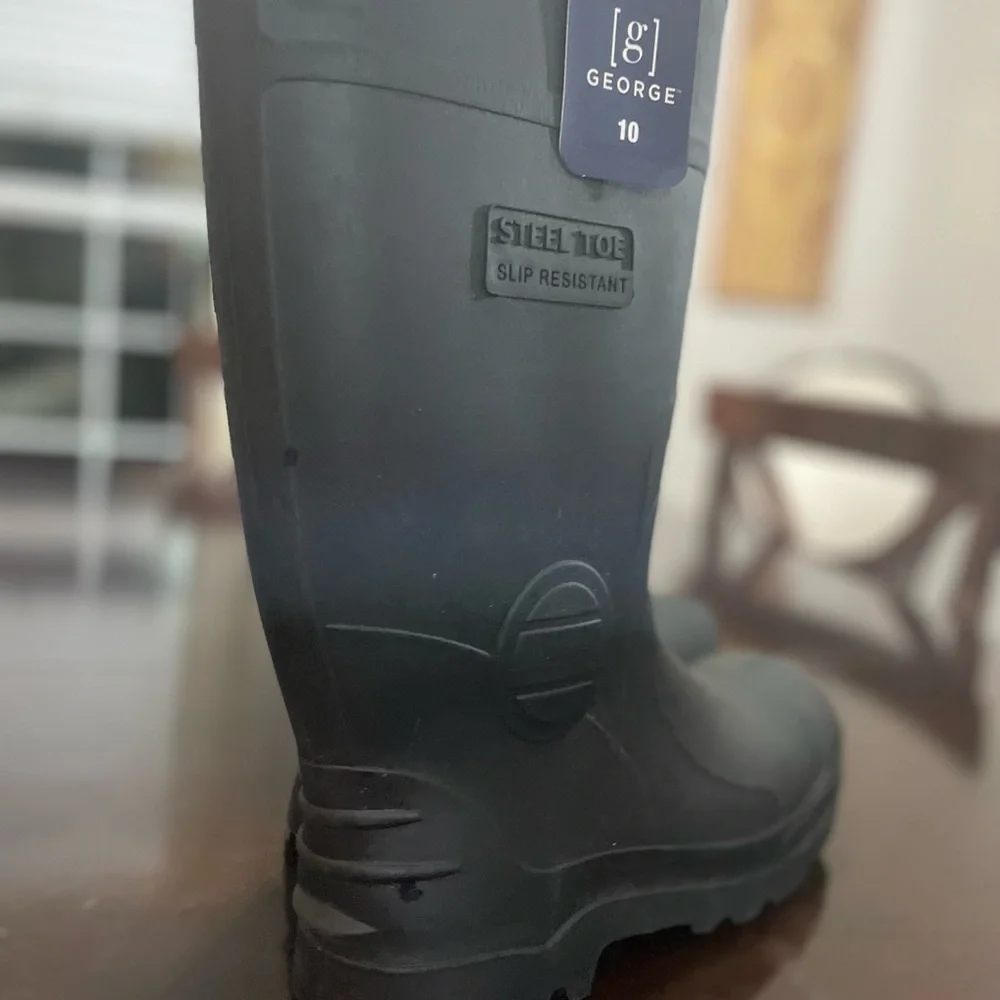 NWT George Men’s Steel Toe Safety Boots!
